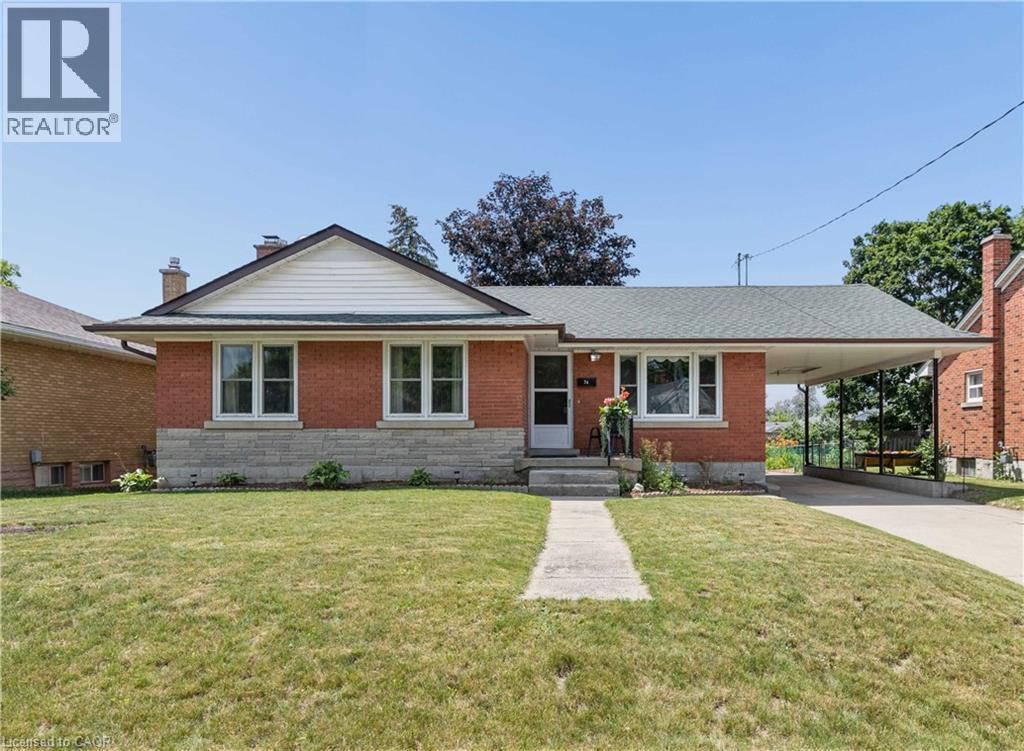 74 Ross Avenue, Kitchener, Ontario  N2A 1V3 - Photo 1 - 40845679
