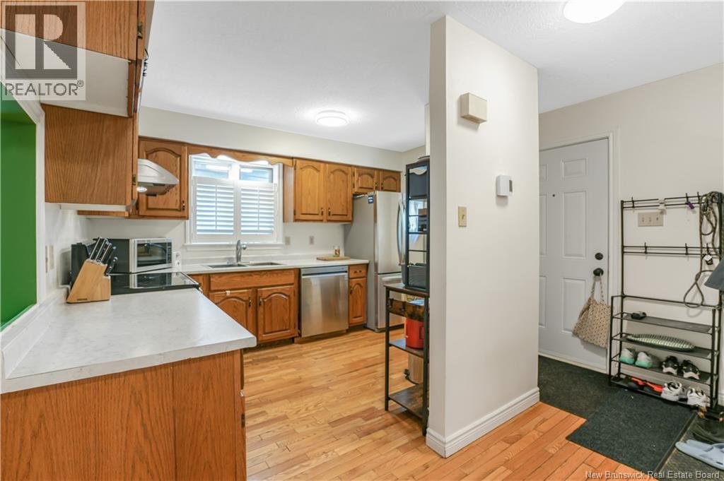 29 Biggs Street, Fredericton, New Brunswick  E3B 6H8 - Photo 6 - NB143745