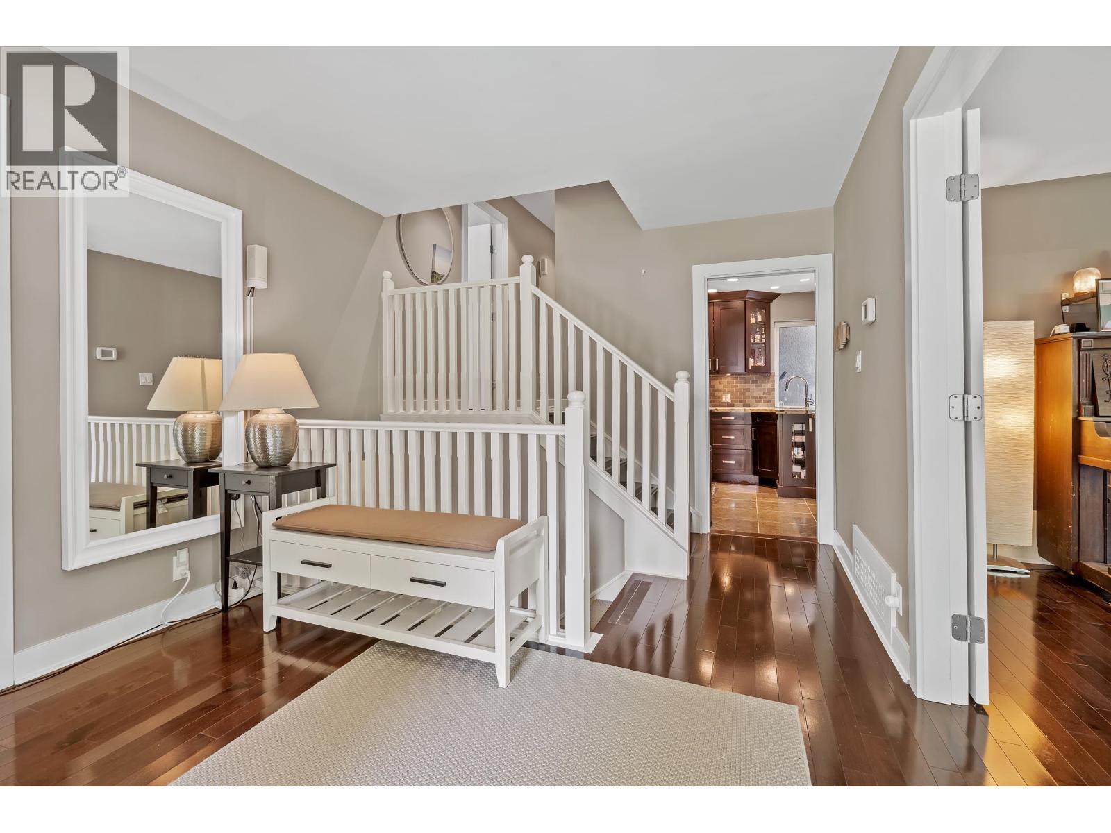 7965 Burnfield Crescent, Burnaby, British Columbia  V5E 2B8 - Photo 10 - R3144500