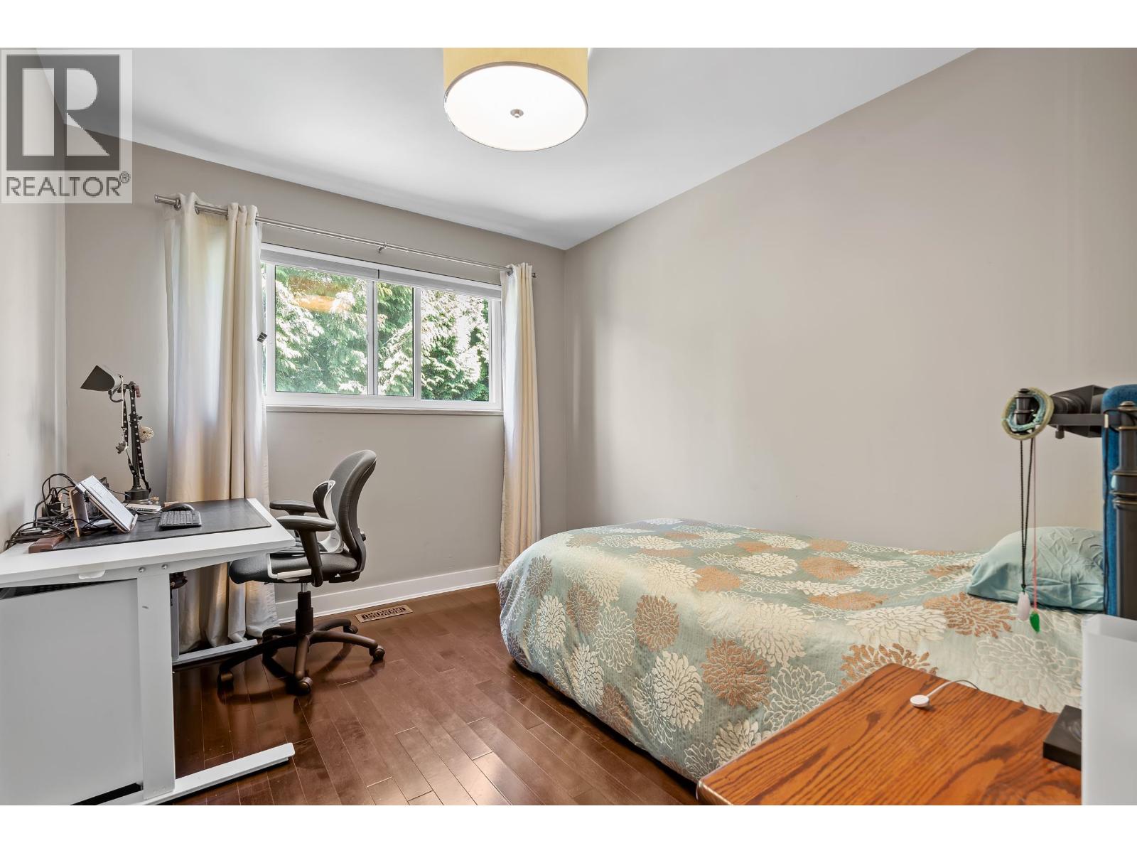 7965 Burnfield Crescent, Burnaby, British Columbia  V5E 2B8 - Photo 18 - R3144500