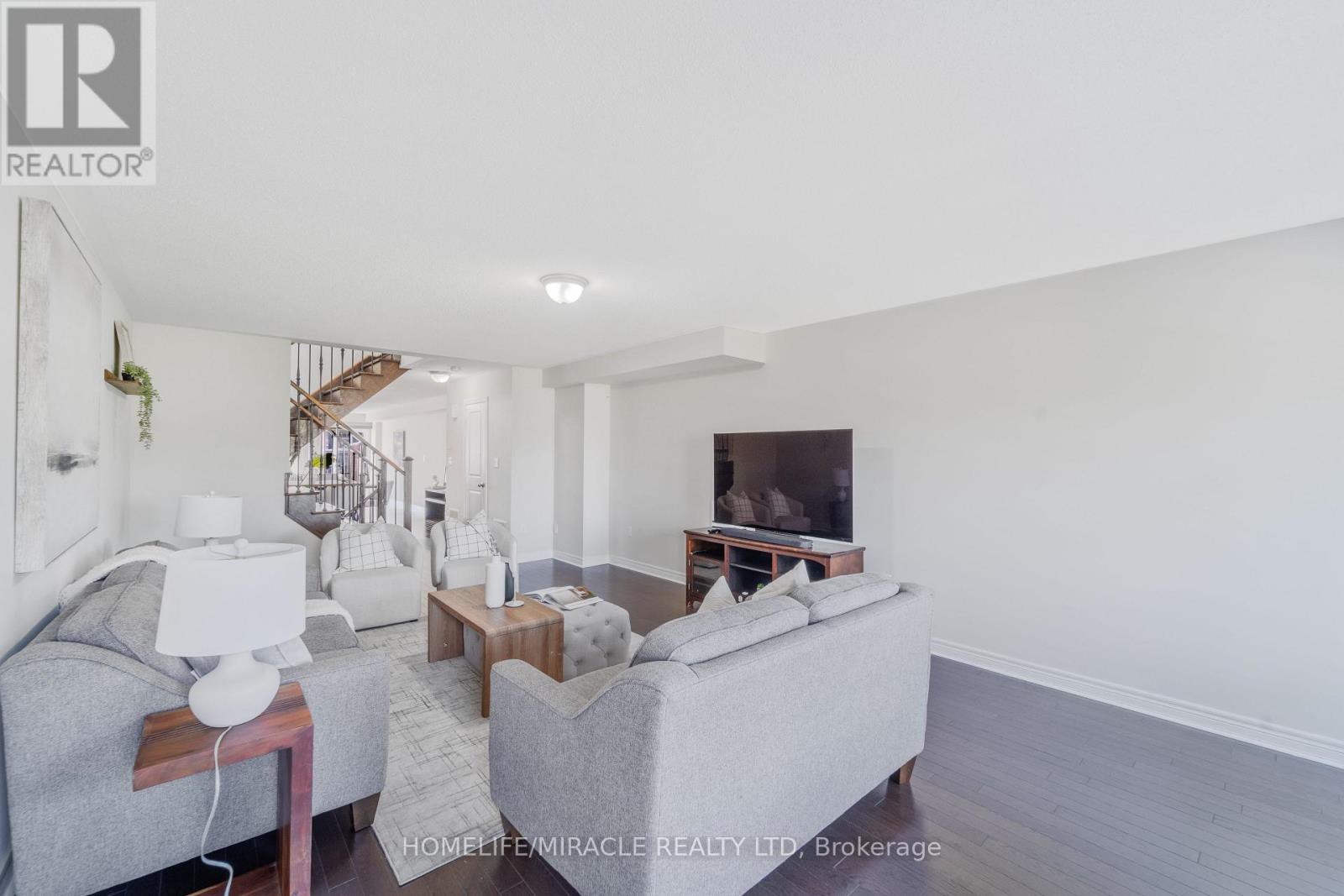 11 Finegan Circle, Brampton, Ontario L7A 4Z7 - Photo 15 - W13542276