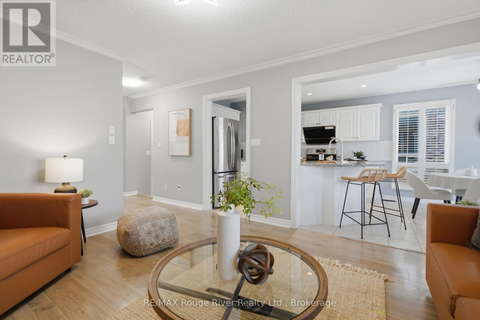 2125 Scottscraig Drive, Oshawa, Ontario  L1L 1C2 - Photo 8 - E13544674