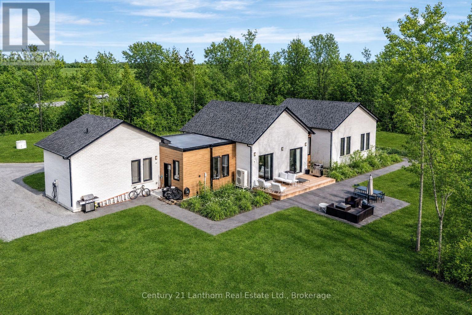 19485 Loyalist Parkway, Prince Edward County, Ontario  K0K 1T0 - Photo 43 - X13544528