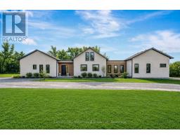 19485 LOYALIST PARKWAY, Prince Edward County, Ontario