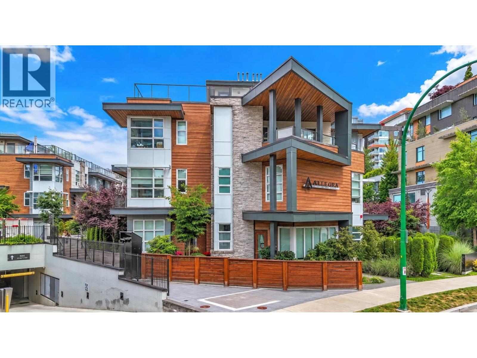 115 2060 Curling Road, North Vancouver, British Columbia  V7P 0E1 - Photo 4 - R3143183