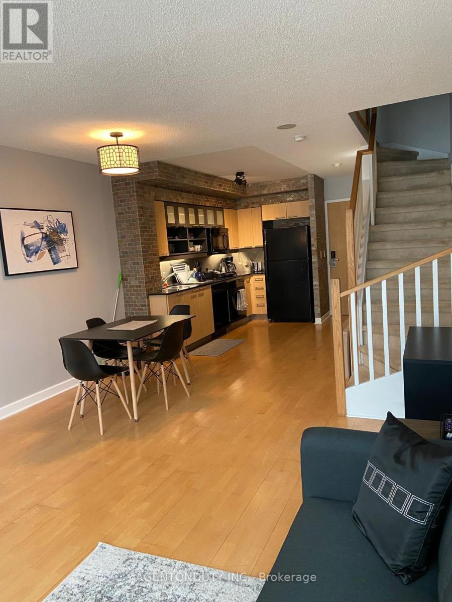 919 - 36 Blue Jays Way, Toronto, Ontario  M5V 3T3 - Photo 8 - C13544504
