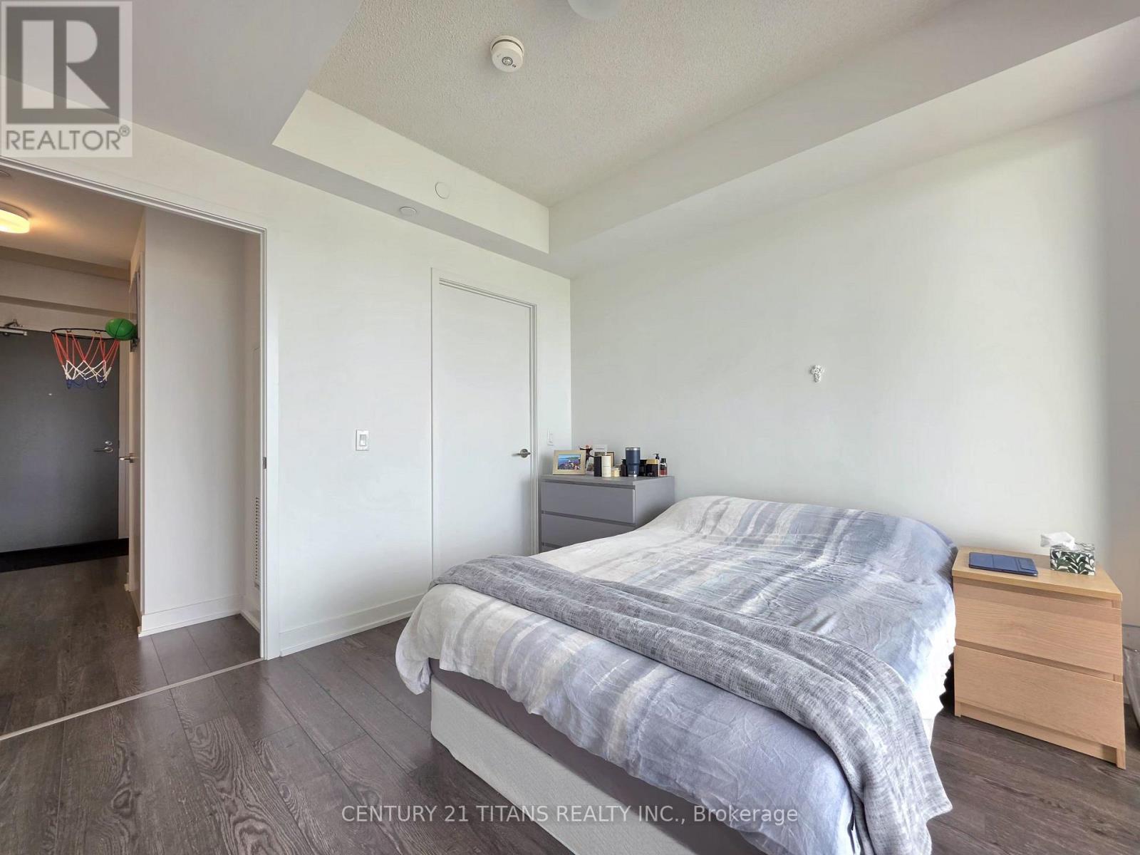 1610 - 50 O'neill Road, Toronto, Ontario  M3C 0R1 - Photo 12 - C13544506