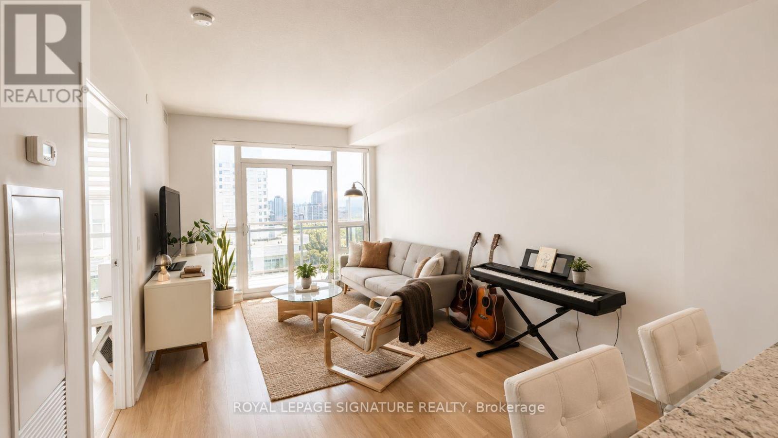 1708 - 89 Dunfield Avenue, Toronto, Ontario  M4S 0A4 - Photo 1 - C13544538