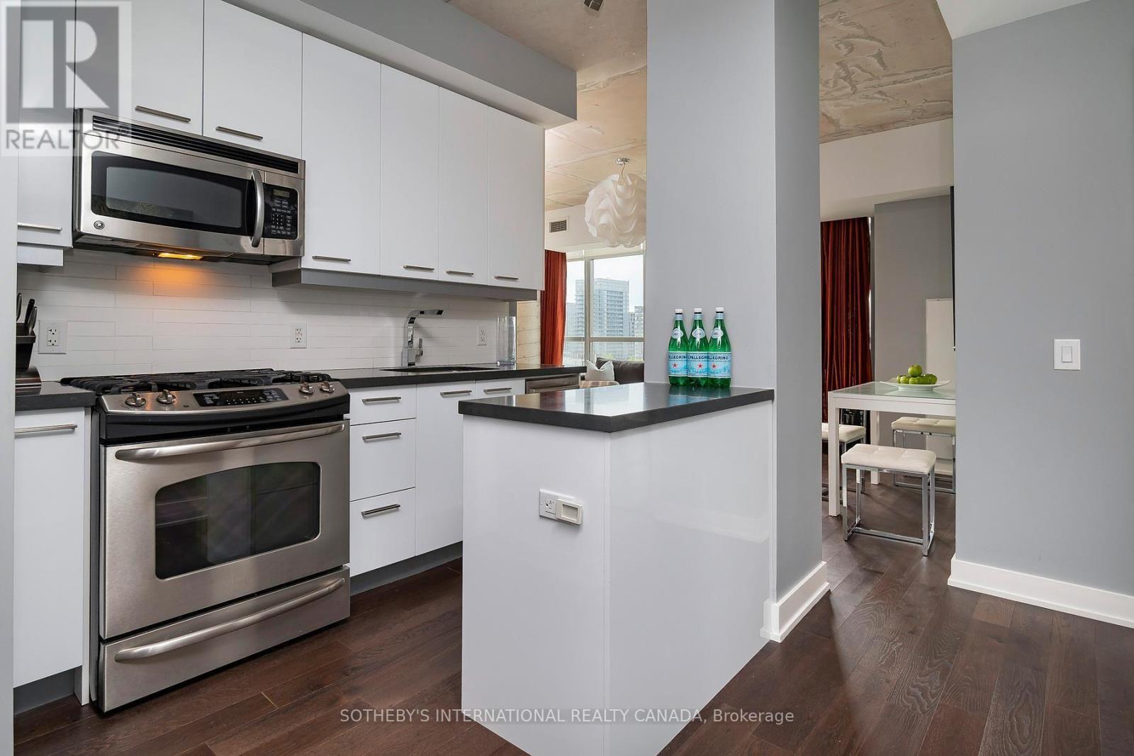 706 - 2 Gladstone Avenue, Toronto, Ontario  M6J 0B2 - Photo 6 - C13544596