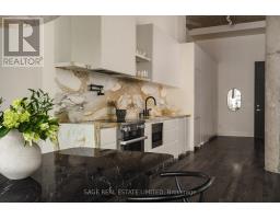 318 - 637 LAKE SHORE BOULEVARD W, Toronto, Ontario