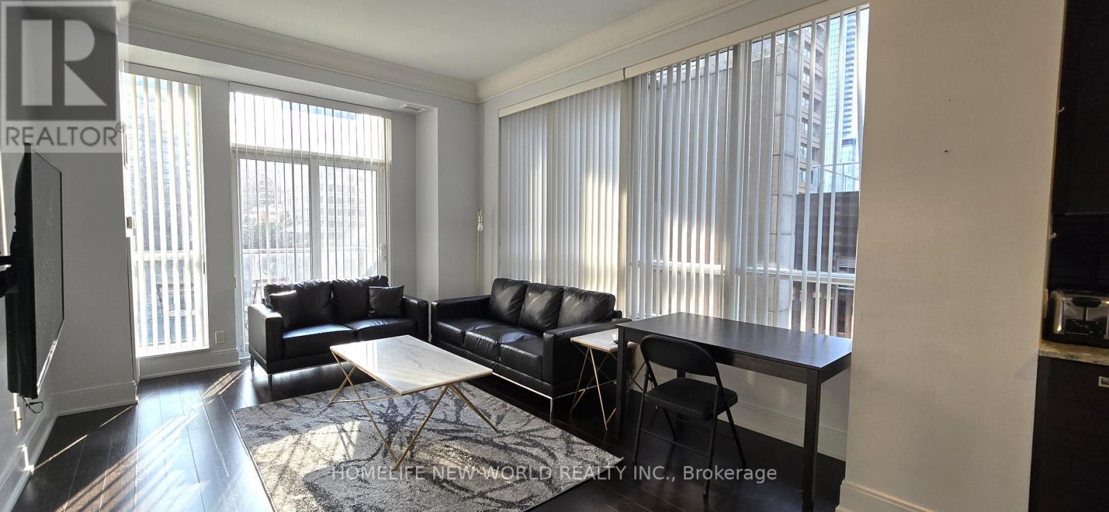 605 - 21 Balmuto Street, Toronto, Ontario  M4Y 1W4 - Photo 3 - C13544748
