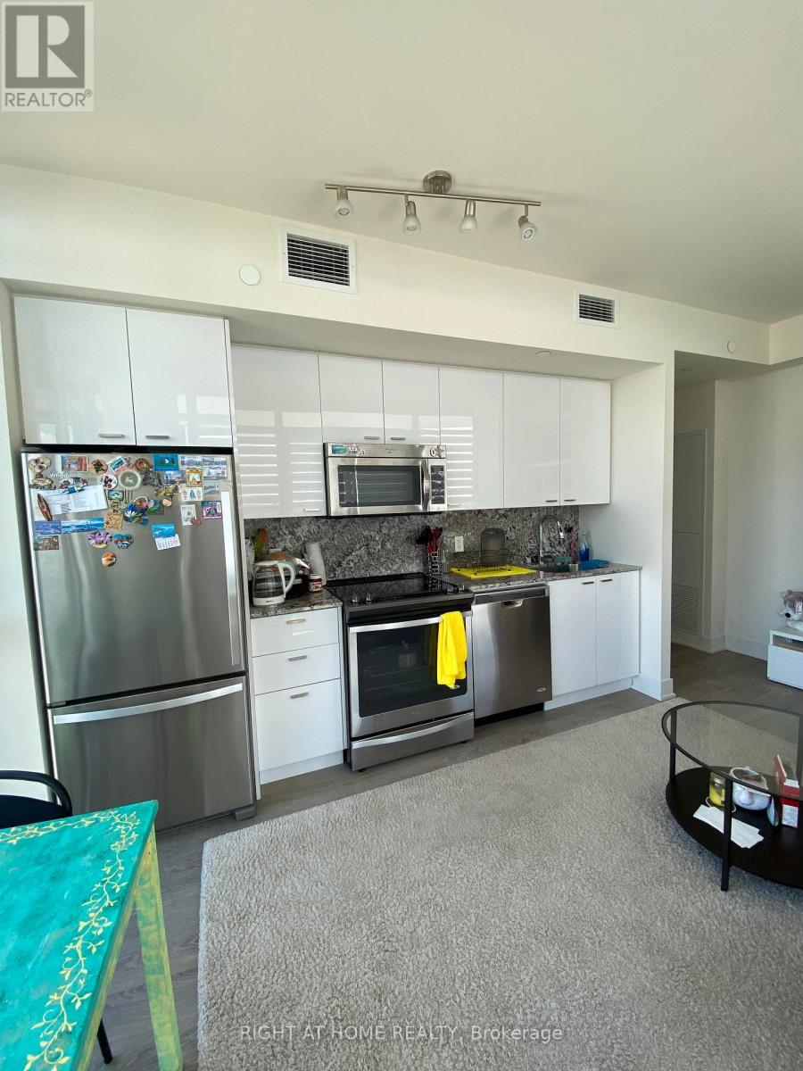 2802 - 30 Roehampton Avenue, Toronto, Ontario  M4P 1R2 - Photo 2 - C13544760