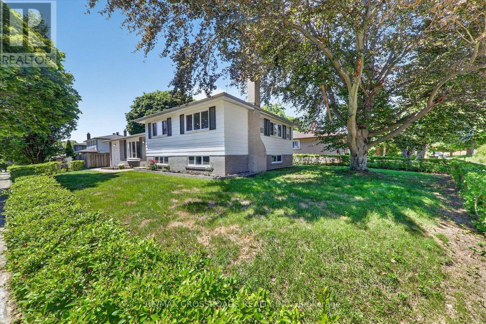 10 Gillbank Crescent S, Toronto, Ontario M1E 4H9 - Photo 2 - E13544564