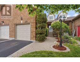 1765 DUFFERIN STREET, Whitby, Ontario