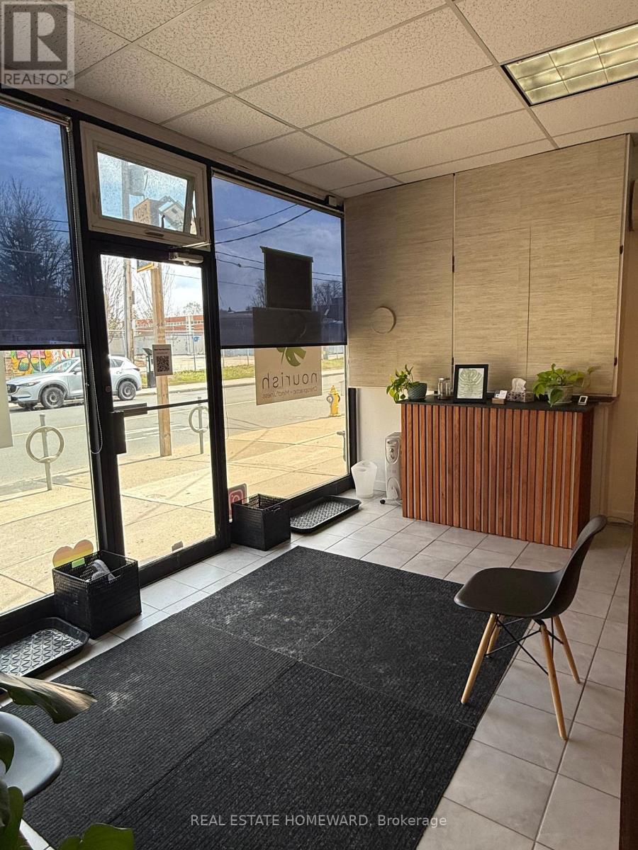 136 Main Street, Toronto, Ontario  M4E 2V8 - Photo 3 - E13544750