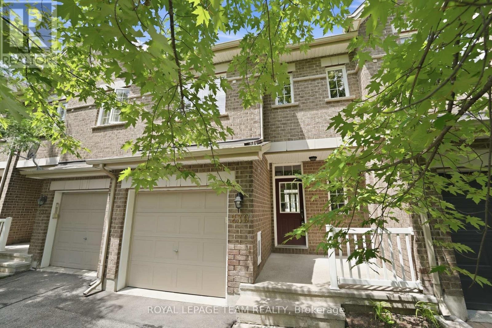 239 TANDALEE CRESCENT, Ottawa