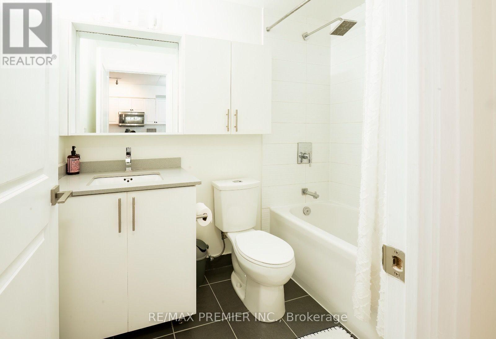 211 - 3600 Highway 7 Road, Vaughan, Ontario L4L 0G8 - Photo 10 - N13544550