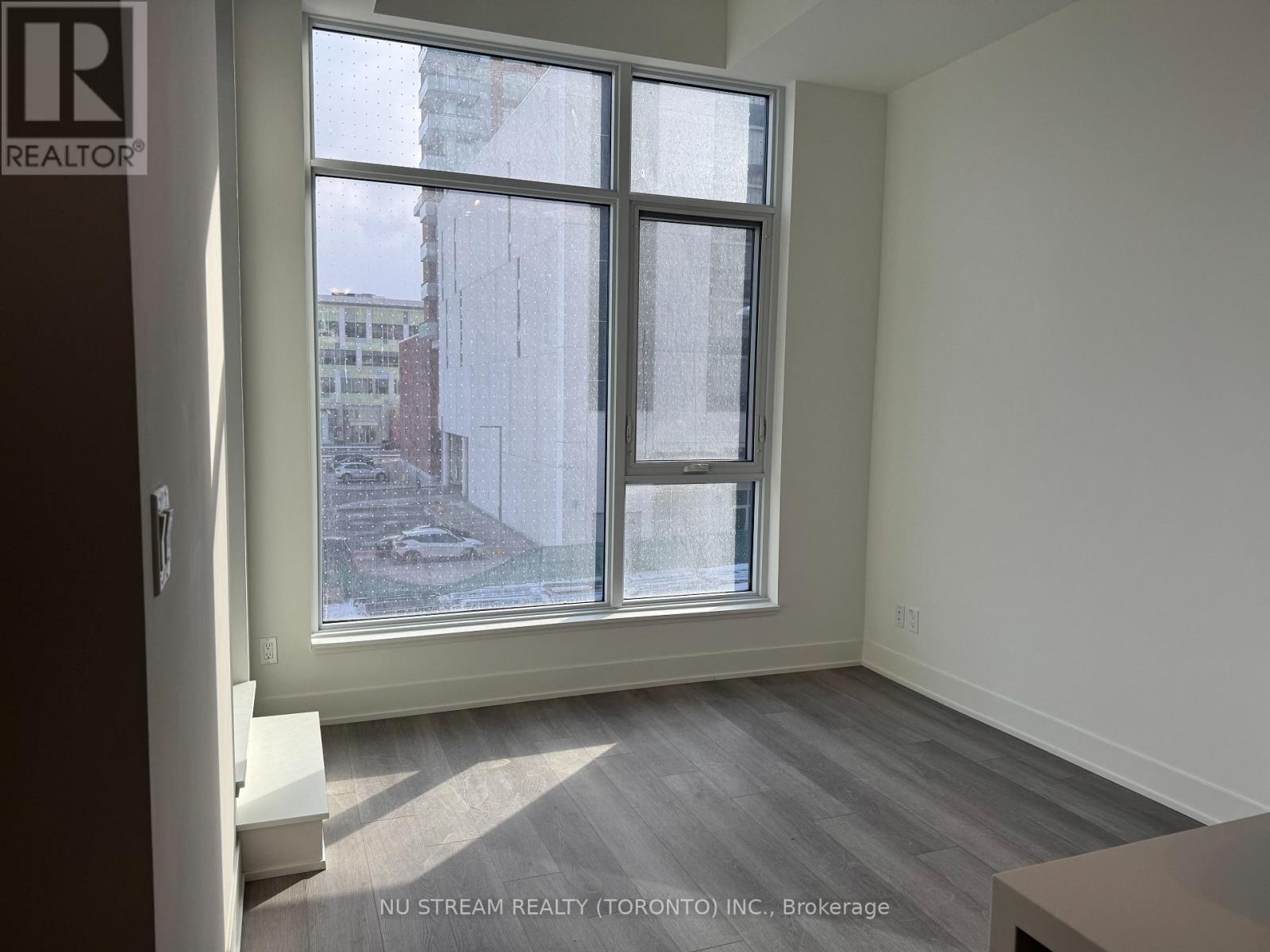 317 - 38 Andre De Grasse Street, Markham, Ontario L6G 0H8 - Photo 5 - N13544584