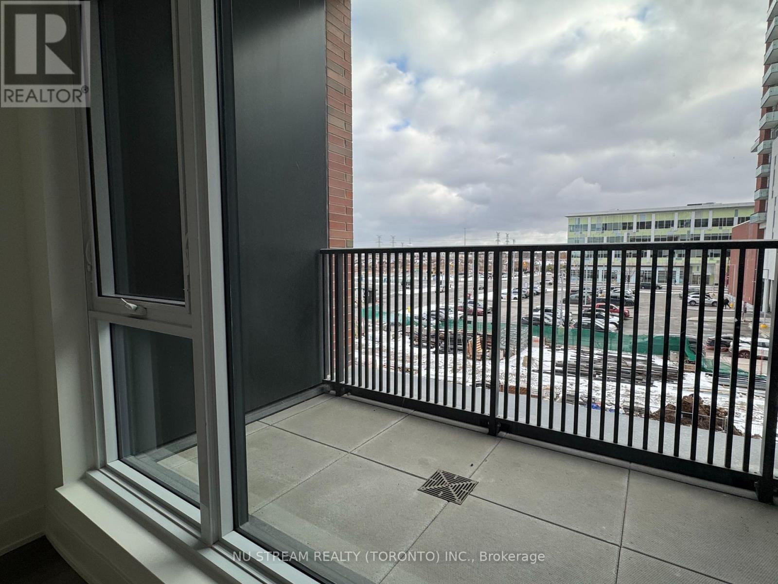 317 - 38 Andre De Grasse Street, Markham, Ontario L6G 0H8 - Photo 7 - N13544584
