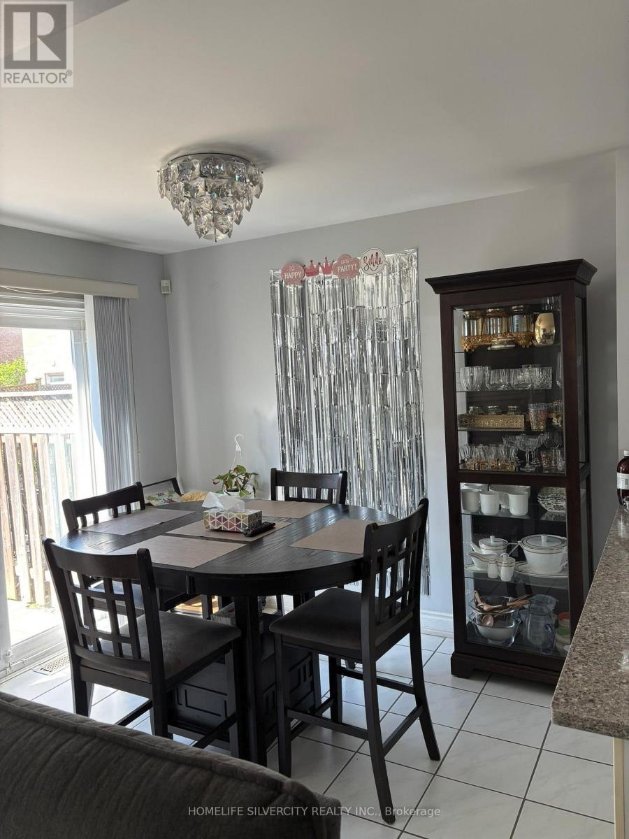 111 Edward Jeffreys Avenue, Markham, Ontario  L6E 1W1 - Photo 5 - N13544618