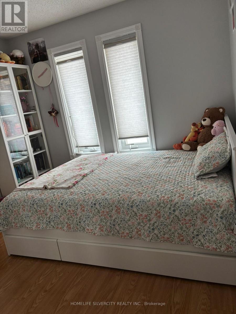 111 Edward Jeffreys Avenue, Markham, Ontario  L6E 1W1 - Photo 9 - N13544618
