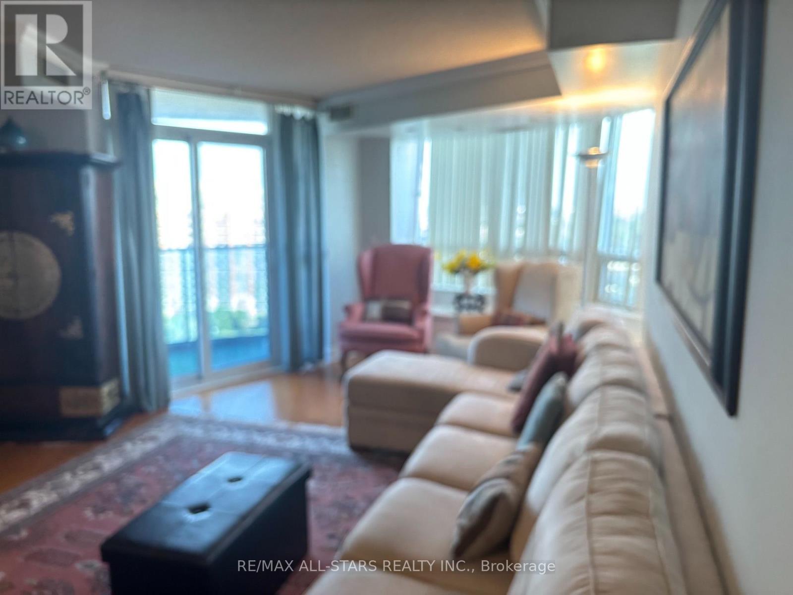 1563 - 23 Cox Boulevard, Markham, Ontario  L3R 7Z9 - Photo 9 - N13544636