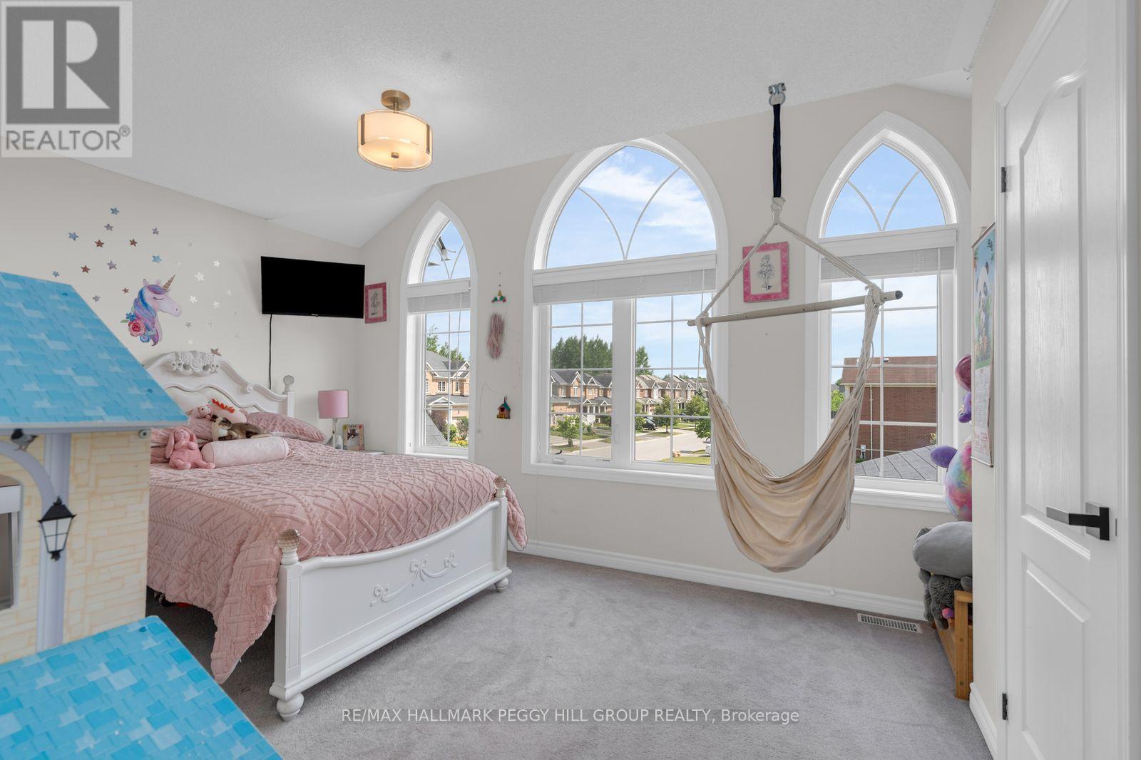 124 Latimer Avenue, Essa, Ontario  L3W 0M9 - Photo 11 - N13544662