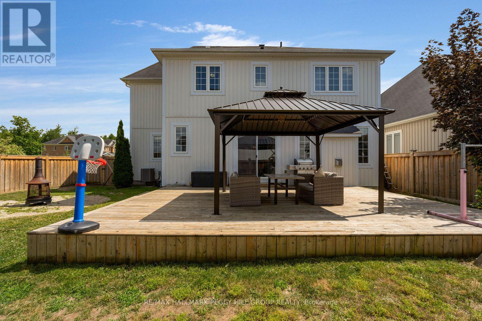 124 Latimer Avenue, Essa, Ontario  L3W 0M9 - Photo 15 - N13544662