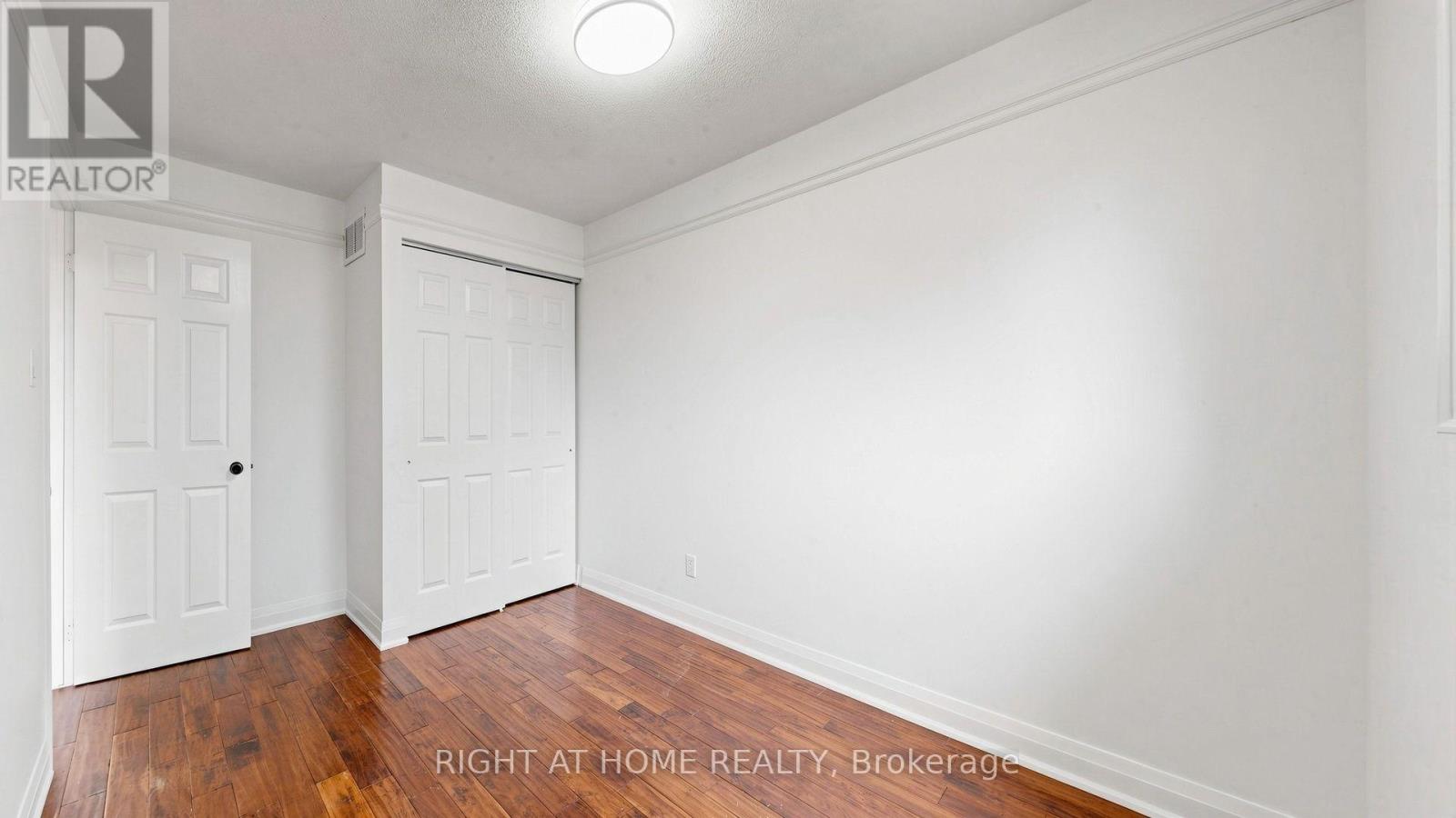 206 Fairwood Drive, Georgina, Ontario  L4P 3Y5 - Photo 35 - N13544736