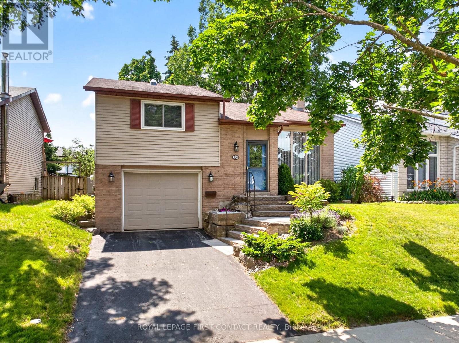 180 Burns Circle, Barrie (Letitia Heights), Ontario  L4N 6A8 - Photo 1 - S13544718