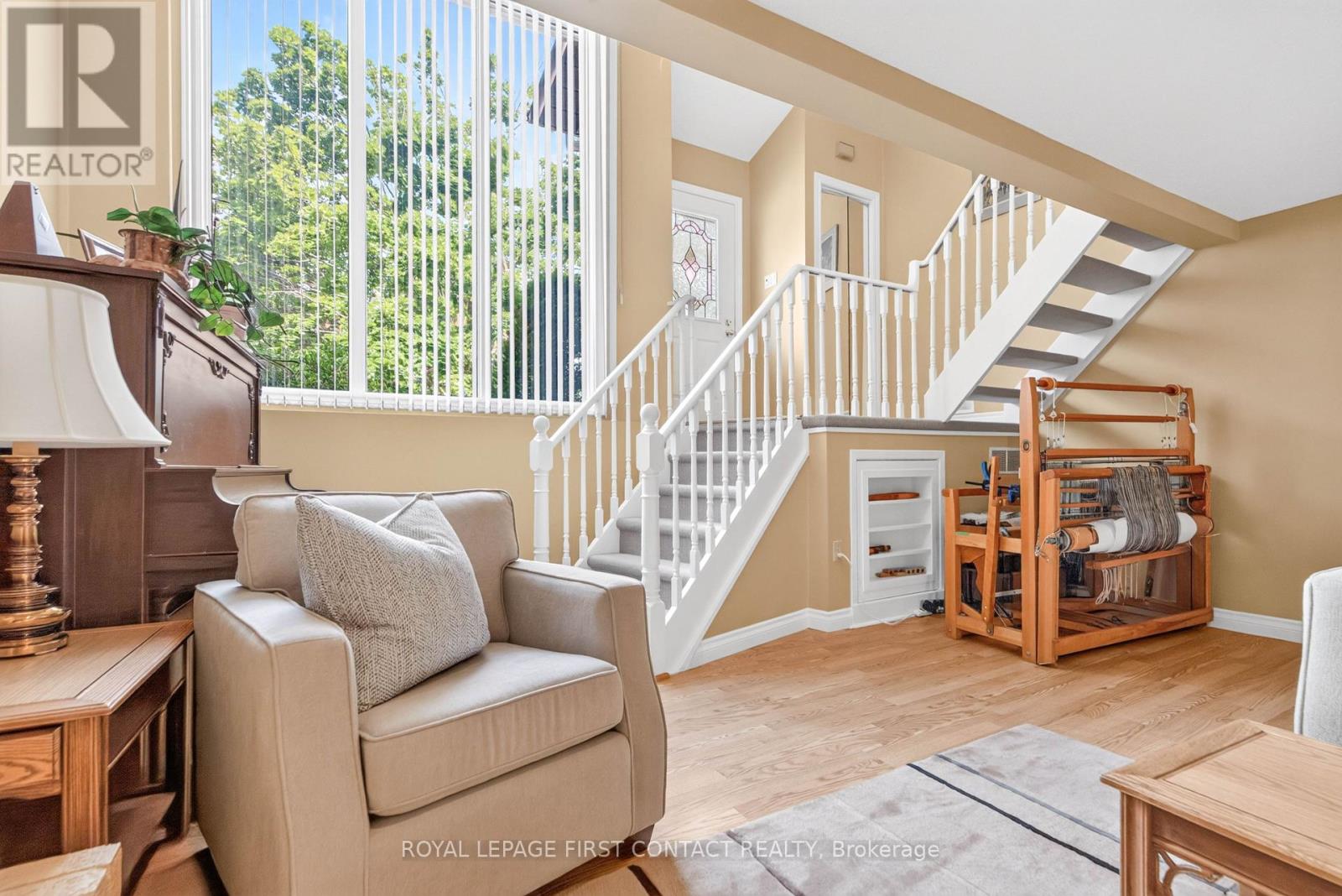 180 Burns Circle, Barrie (Letitia Heights), Ontario  L4N 6A8 - Photo 10 - S13544718