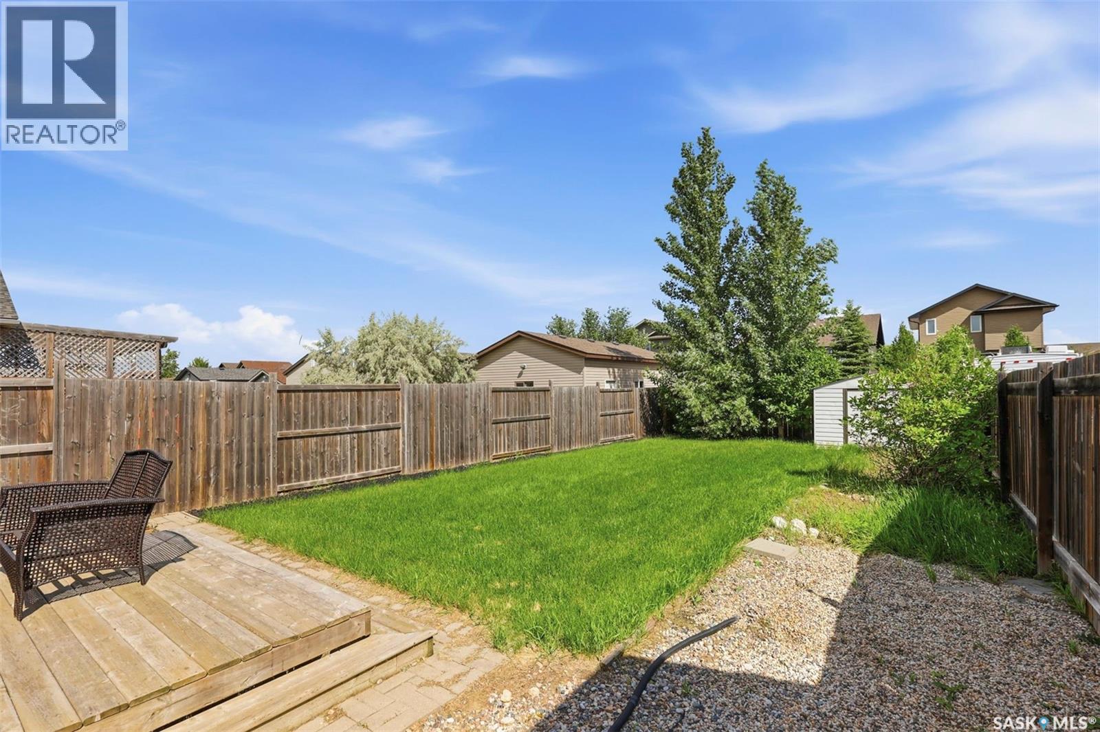 911 Glenview Cove, Martensville, Saskatchewan  S0K 0A2 - Photo 32 - SK042114
