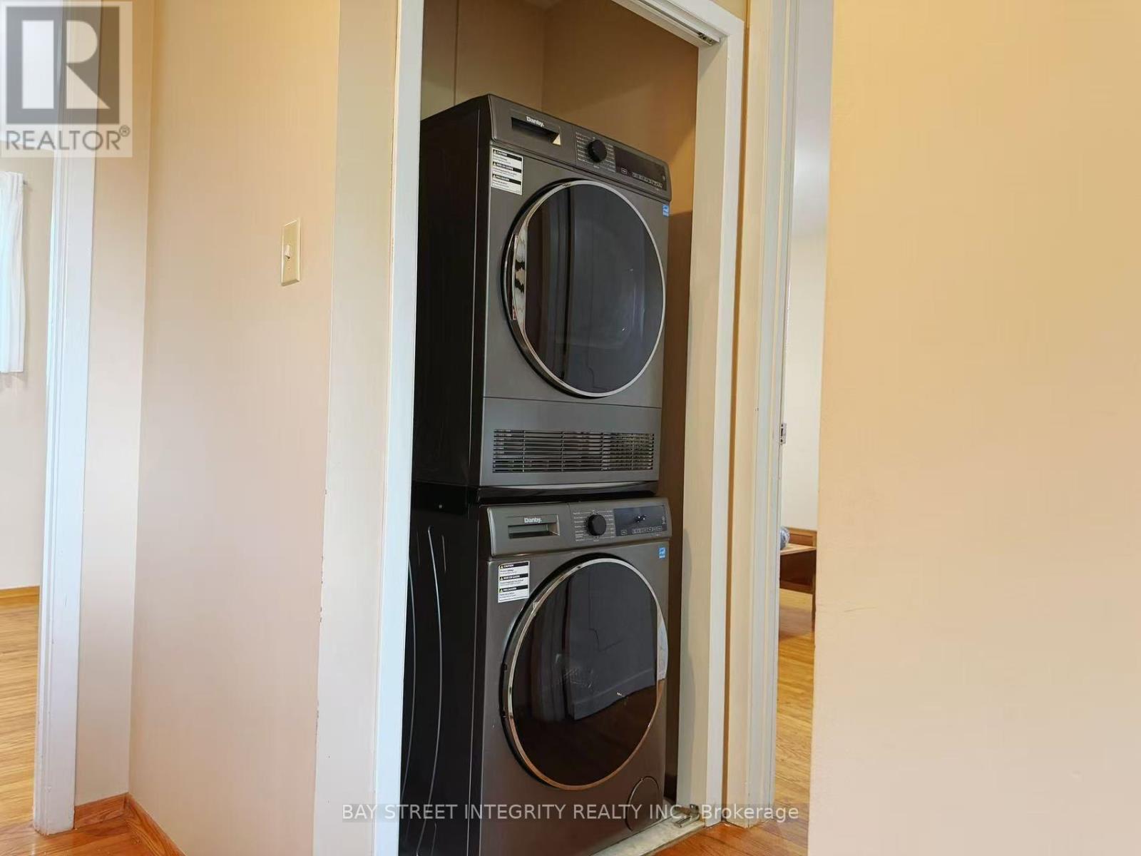 1&2 Fl - 21 Kingslake Road, Toronto, Ontario M2J 3E2 - Photo 10 - C13541434