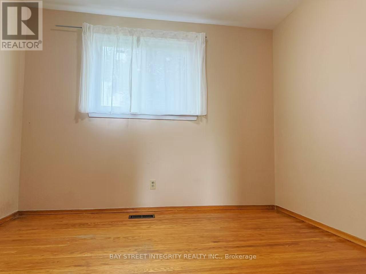1&2 Fl - 21 Kingslake Road, Toronto, Ontario M2J 3E2 - Photo 15 - C13541434