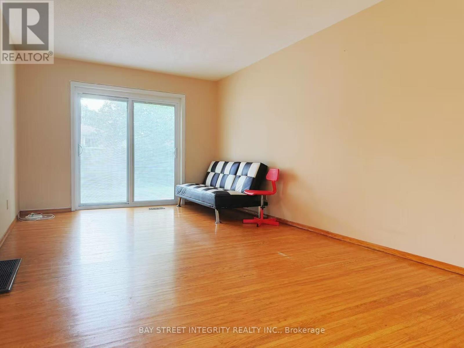 1&2 Fl - 21 Kingslake Road, Toronto, Ontario M2J 3E2 - Photo 5 - C13541434