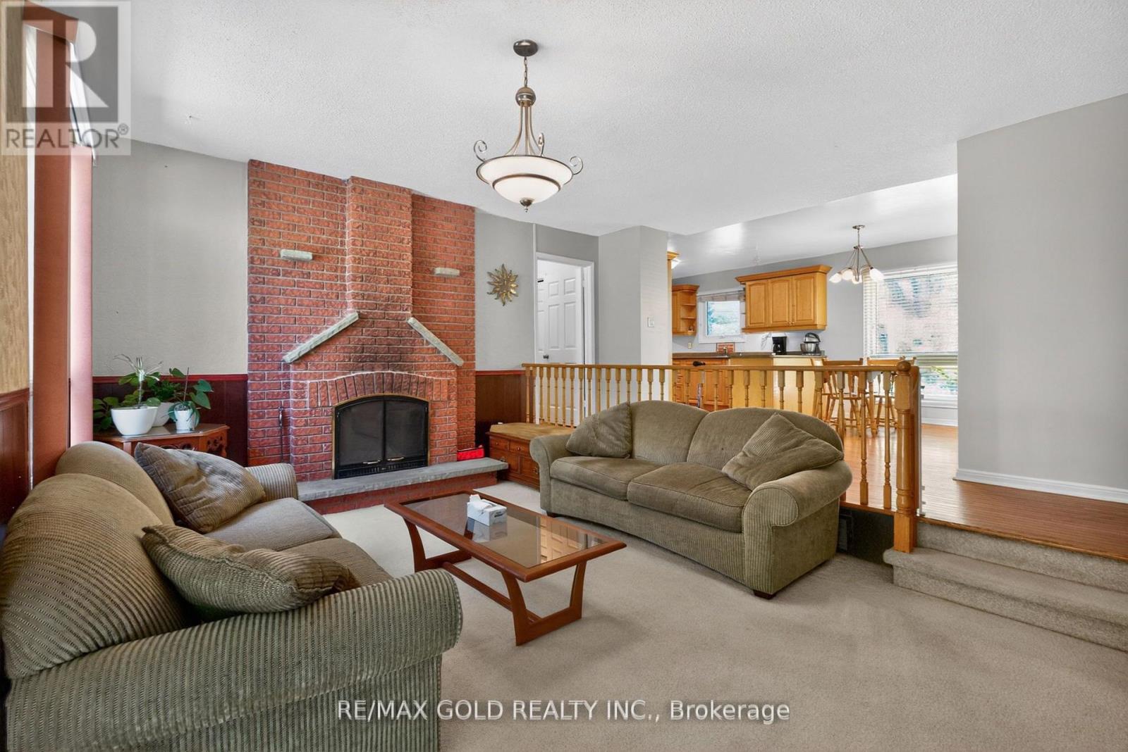 14 Cairnmore Court, Brampton, Ontario L6Z 1T6 - Photo 11 - W13544516