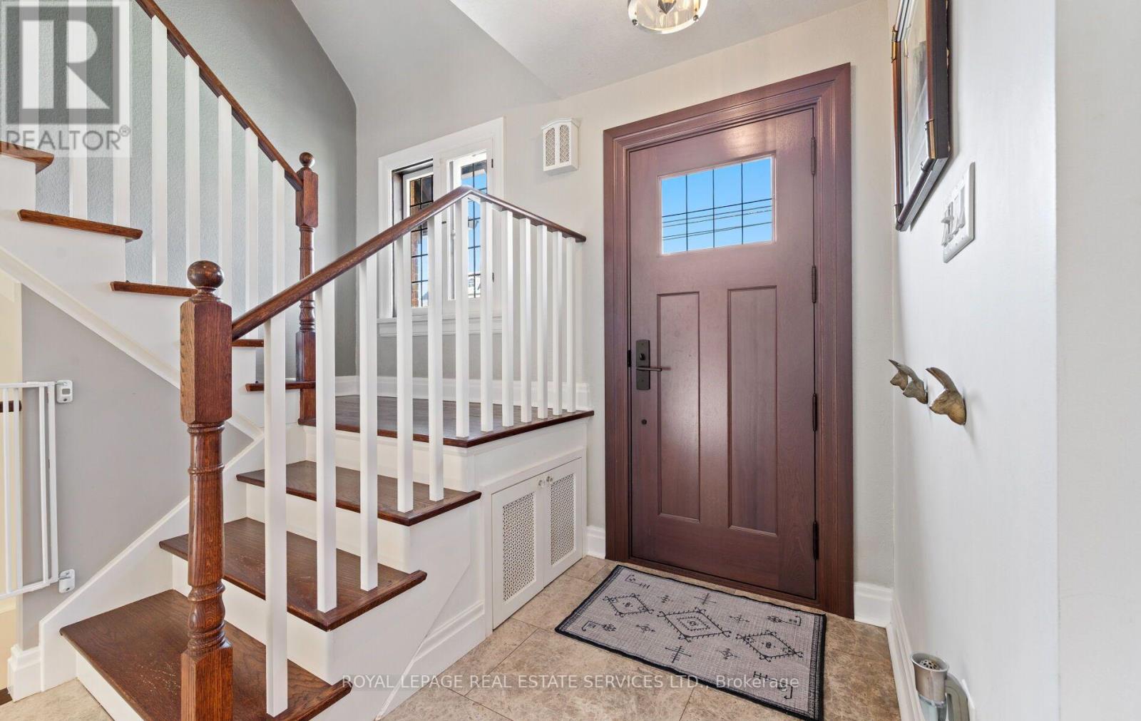 60 Thompson Avenue, Toronto, Ontario  M8Z 3T4 - Photo 2 - W13544646