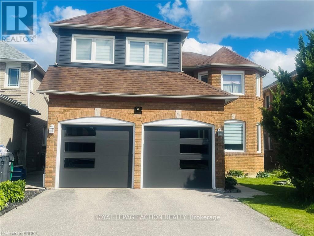 30 HOLLYBUSH STREET, Brampton, Ontario