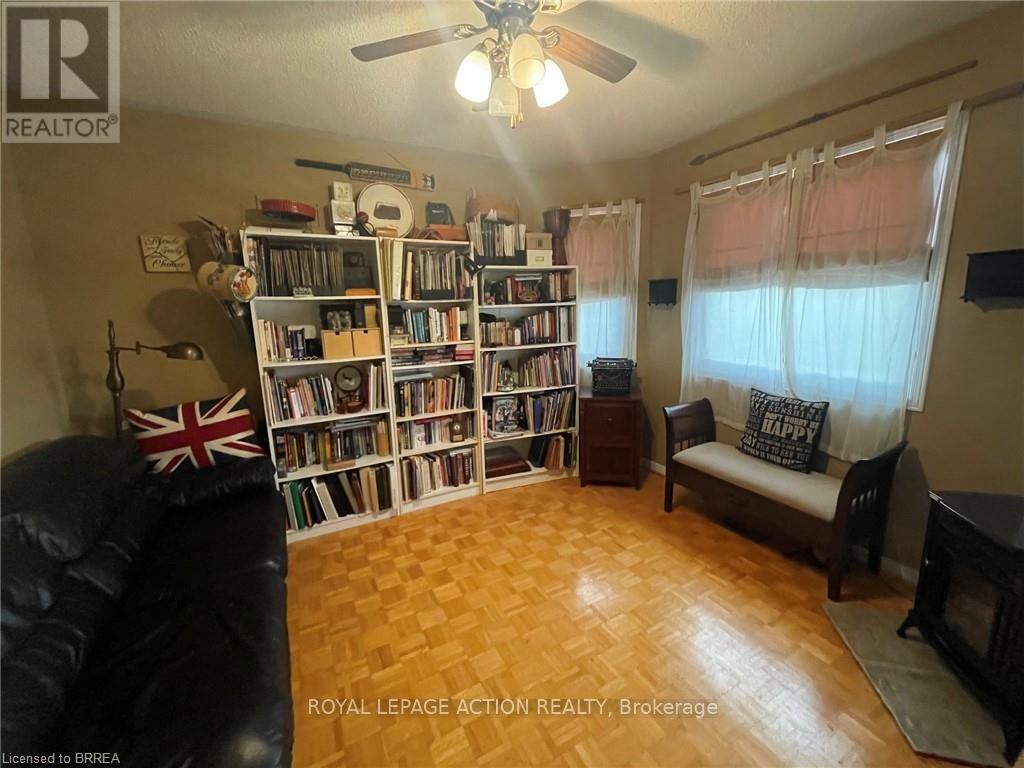 30 Hollybush Street, Brampton, Ontario  L6R 1A5 - Photo 24 - W13544706