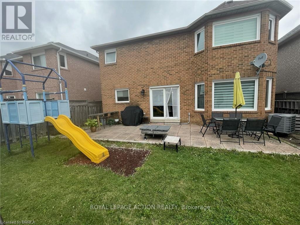 30 Hollybush Street, Brampton, Ontario  L6R 1A5 - Photo 35 - W13544706
