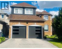30 HOLLYBUSH STREET, Brampton, Ontario