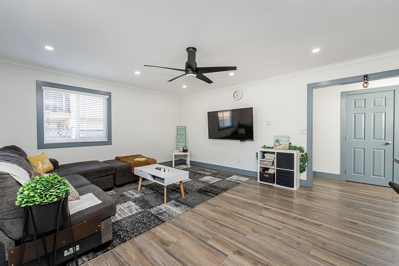 8902 142a Street, Surrey, British Columbia  V3V 7T1 - Photo 8 - R3144150