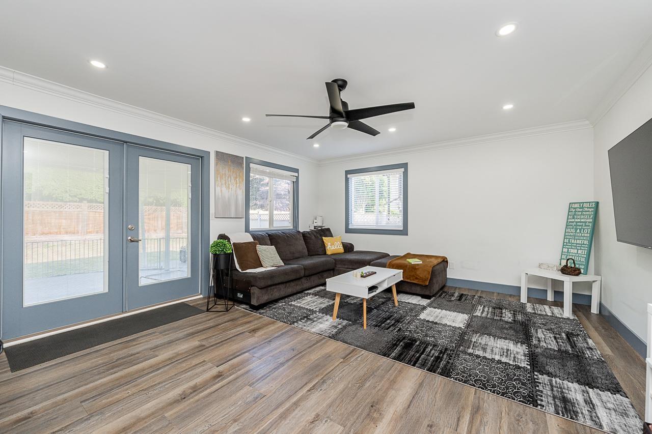 8902 142a Street, Surrey, British Columbia  V3V 7T1 - Photo 9 - R3144150
