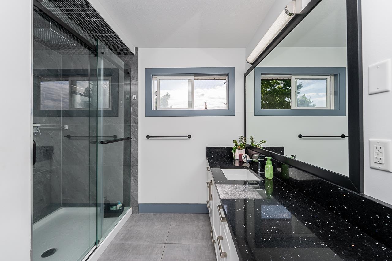 8902 142a Street, Surrey, British Columbia  V3V 7T1 - Photo 21 - R3144150