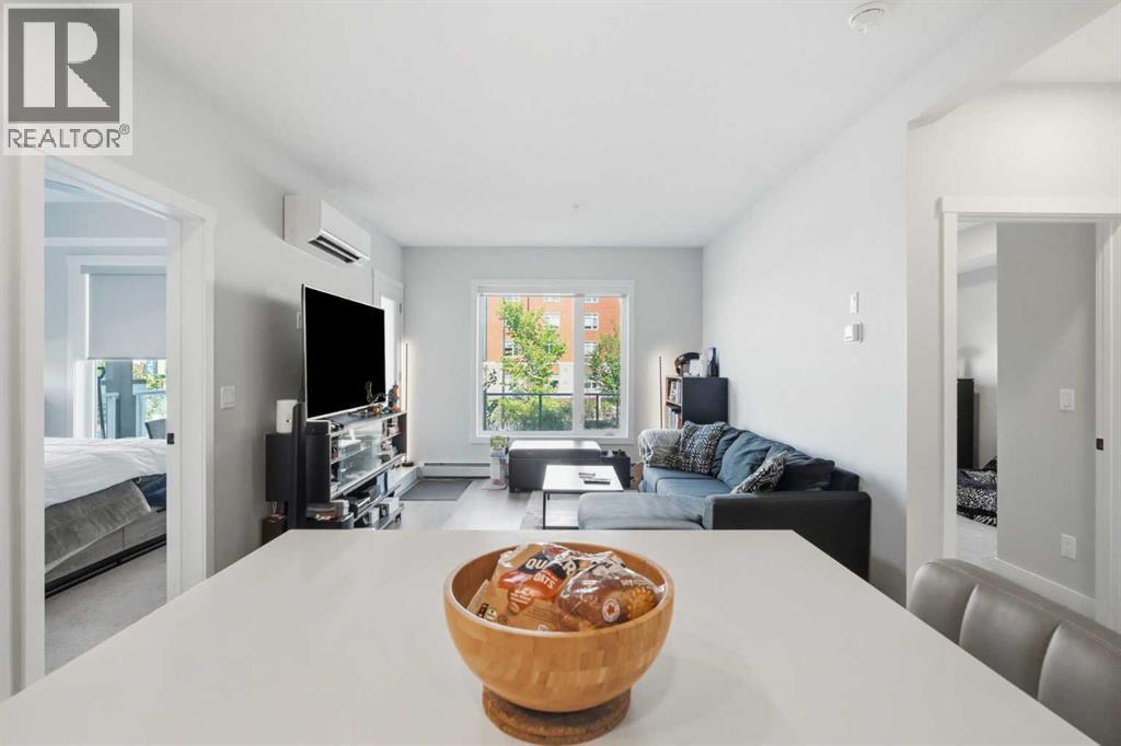 109, 700 Shawnee Square SW, Calgary, Alberta  T2Y 0T6 - Photo 7 - A2327678