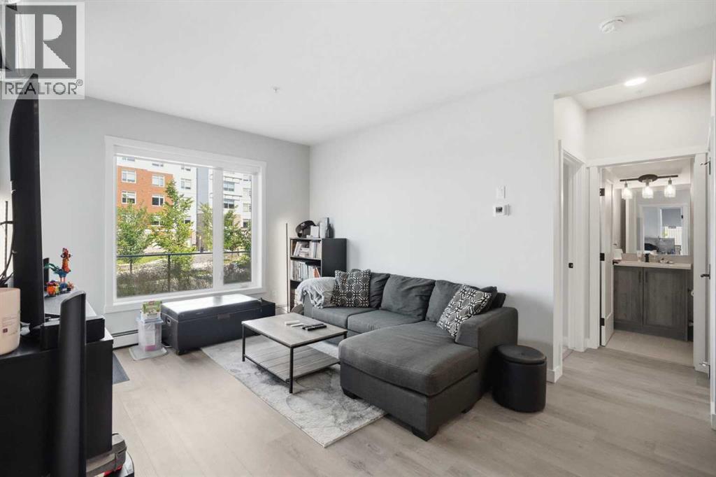 109, 700 Shawnee Square SW, Calgary, Alberta  T2Y 0T6 - Photo 9 - A2327678