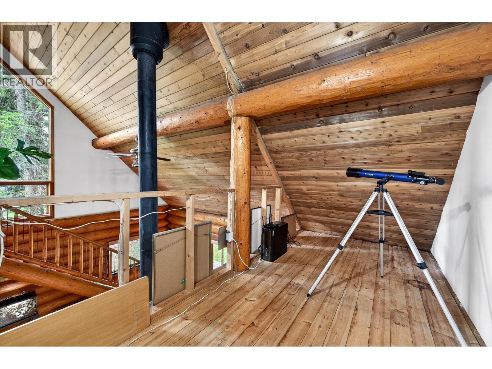 6041 Creek Side Road, Barriere, British Columbia  V0E 1E0 - Photo 25 - 10391438