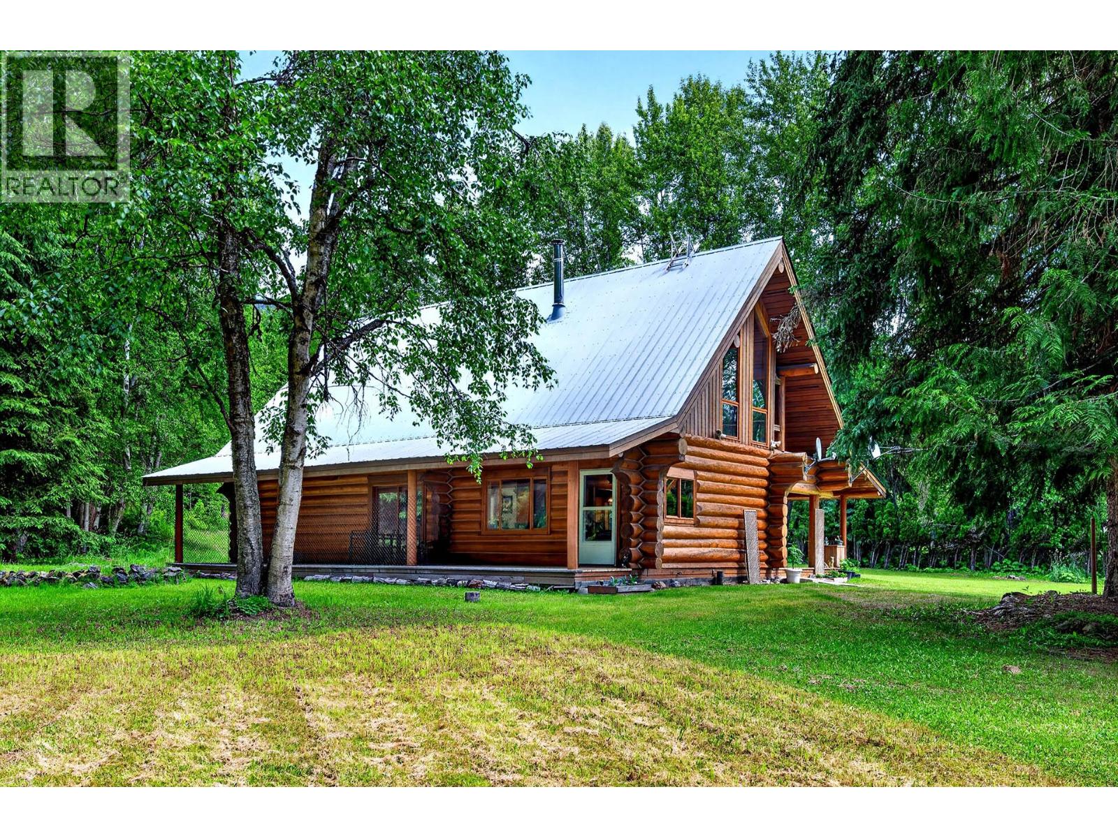 6041 Creek Side Road, Barriere, British Columbia  V0E 1E0 - Photo 3 - 10391438