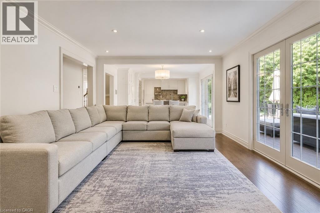 1251 Lakeshore Road E, Oakville, Ontario  L6J 1L5 - Photo 12 - 40845986