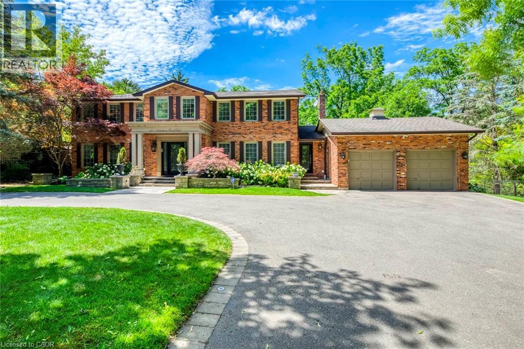 1251 Lakeshore Road E, Oakville, Ontario  L6J 1L5 - Photo 2 - 40845986